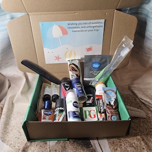 Summer Special "Limited Edition" Mens Deluxe Travel Hamper | travel essentials gift set | Mens holiday beauty kit | Travel toiletries