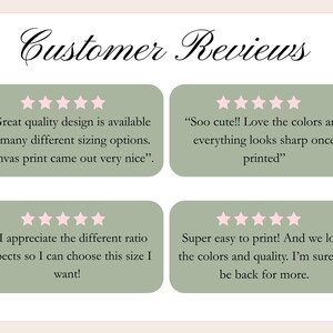 Op de afbeelding: Een lichtroze achtergrond met de woorden "Customer Reviews" in elegant schrift. Vier groene rechthoeken tonen getuigenissen van klanten met roze sterrenbeoordelingen, die het ontwerp, de kleuren en de kwaliteit van het product prijzen.