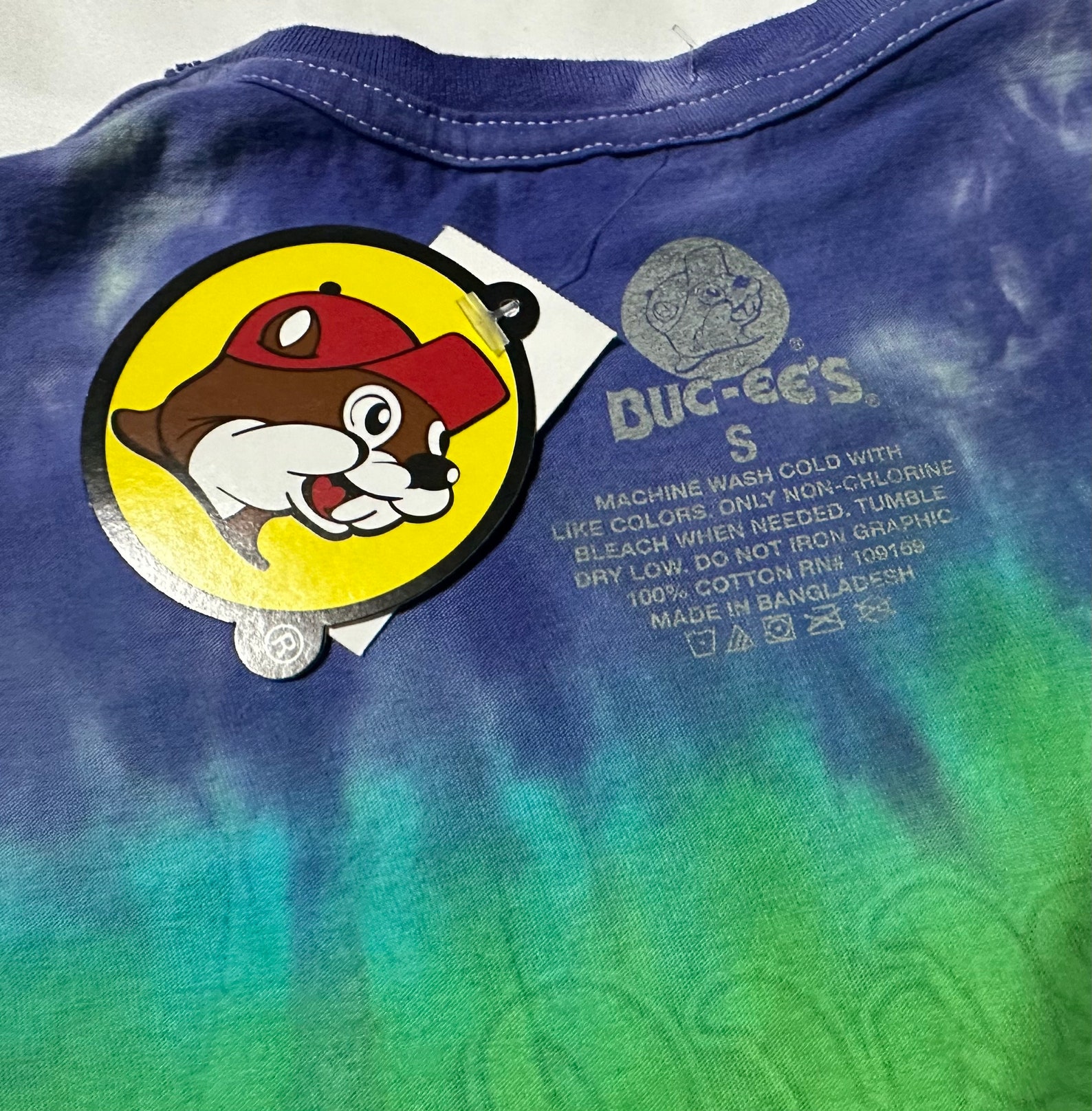 NWT authentic Bucee's Bucees Mardi Gras Tiedyed Shirt Feb. 13th is