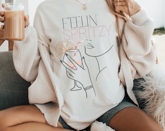 Feeling Spritzy T-Shirt: Aperol Spritz Cocktail Tee