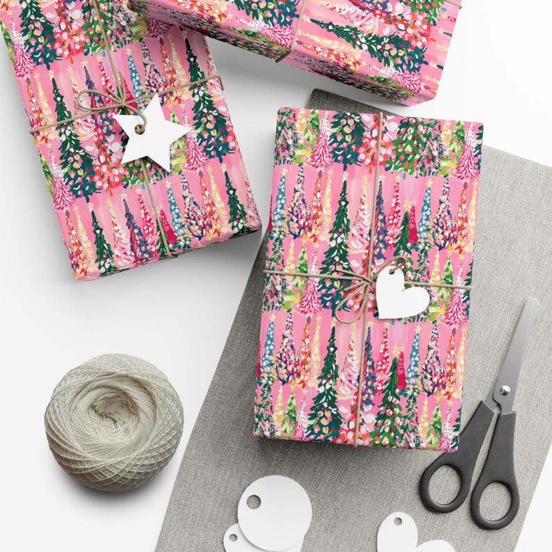 Papier cadeau Noël, Sapins BCBG sur papier cadeau rose, Papier cadeau Noël rose image 6