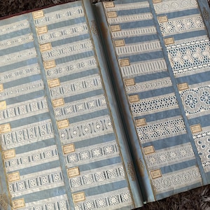 1910年代のアンティークフランス製レーストリムサンプルアルバム、19世紀テキスタイルアーカイブ博物館研究コレクション