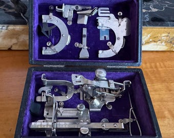 Juego de accesorios vintage SINGER Deluxe, compatible con máquinas SINGER 66, 66K, 99, 99K y de caña baja, fabricado en Alemania, artículo de colección para costura.