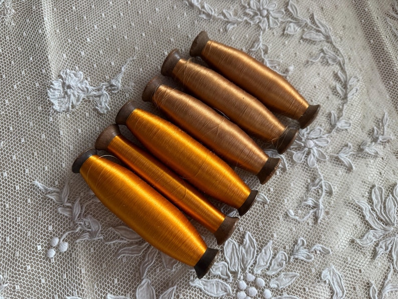 Lot of 6 Antique French Silk Thread Spools, Silk Thread, Embroidery Thread 3