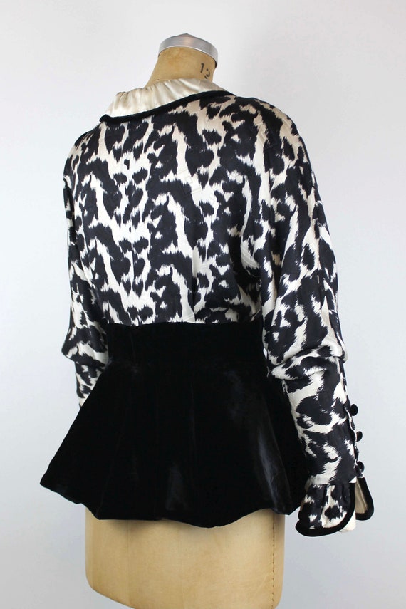 Stunning 80s Vintage Silk and Velvet Peplum Skirt… - image 5