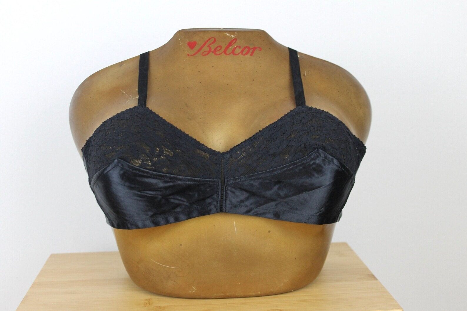 Vintage Pre-lude Maidenform Made in USA Black Bra Size 34 B Ladies 1950s  Pin up Rockabilly Floral Lace Bullet Bra -  Australia