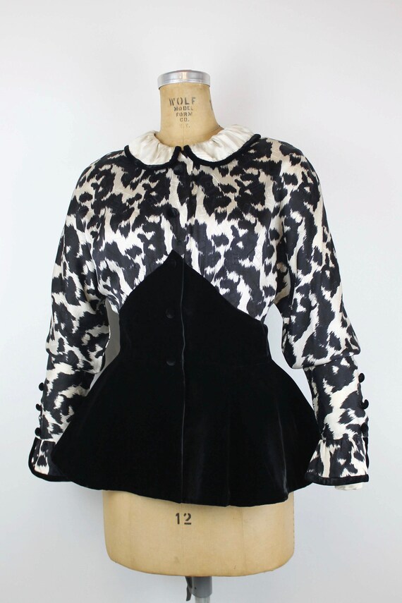 Stunning 80s Vintage Silk and Velvet Peplum Skirt… - image 3