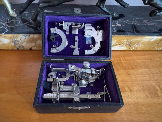 Vintage SINGER Deluxe Attachments Box Set, Fits SINGER 66 66K 99 99K & Low Shank Machines, Made in Germany, Sewing Collectible