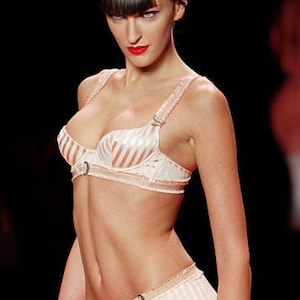 Vintage Inspired "Chantal Thomass" 2004 Lingerie Set, Vintage Bra + Girdle, Vintage Suspender Belt, Vintage Garter Belt image 2