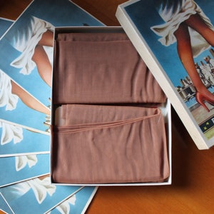 1950s Vintage Fine Feathers Nylon Stockings, 1950s Hosiery, Retro Tights, Vintage Collant