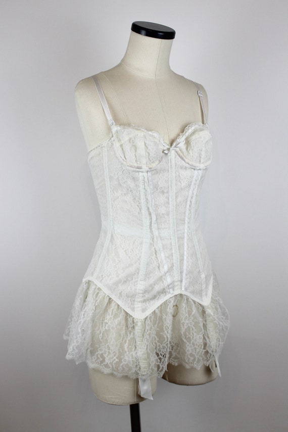 1960s Vintage "Star" French Bustier Body, White V… - image 4