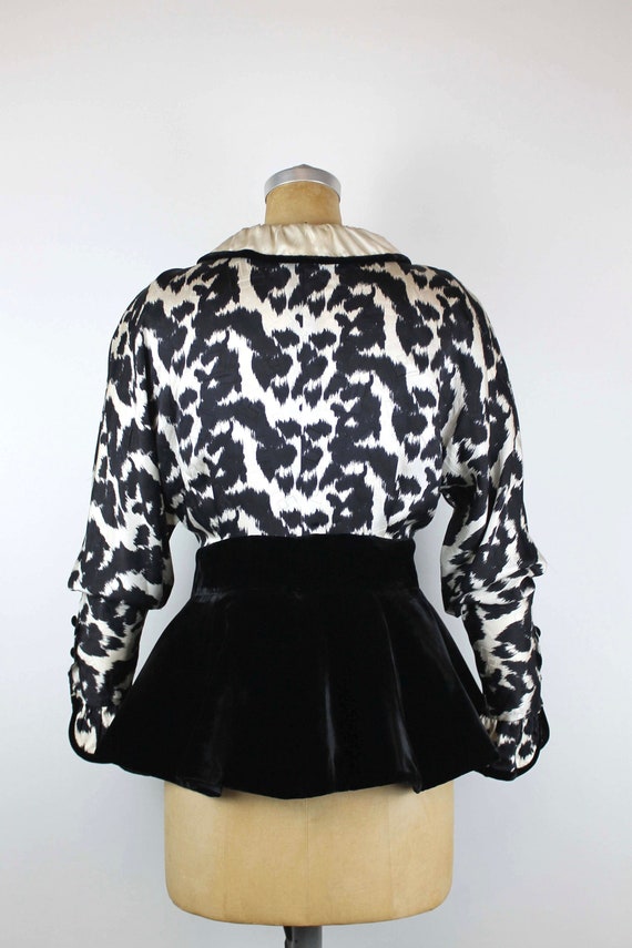 Stunning 80s Vintage Silk and Velvet Peplum Skirt… - image 6