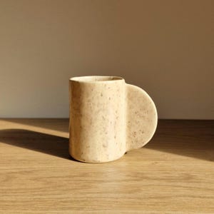 Mug Ceramic, Organic-inspired Drinkware, Handmade Ceramic Mug, Speckled Warm White Mug, Minimalist Beige Coffee Mug, Neutral Ceramic Mug