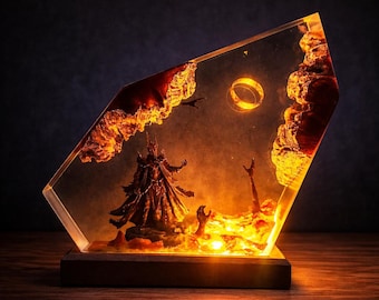 Diorama Ring-Harz-Lampe, kundenspezifisches Epoxy LED-Nachtlicht, Fantasie-Wohndekor, einzigartiges Geschenk für ihn, Weihnachts- und Halloween-Dekor