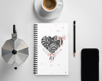 Carnet de notes Lace Heart RN : cadeau pour les infirmières et les étudiants