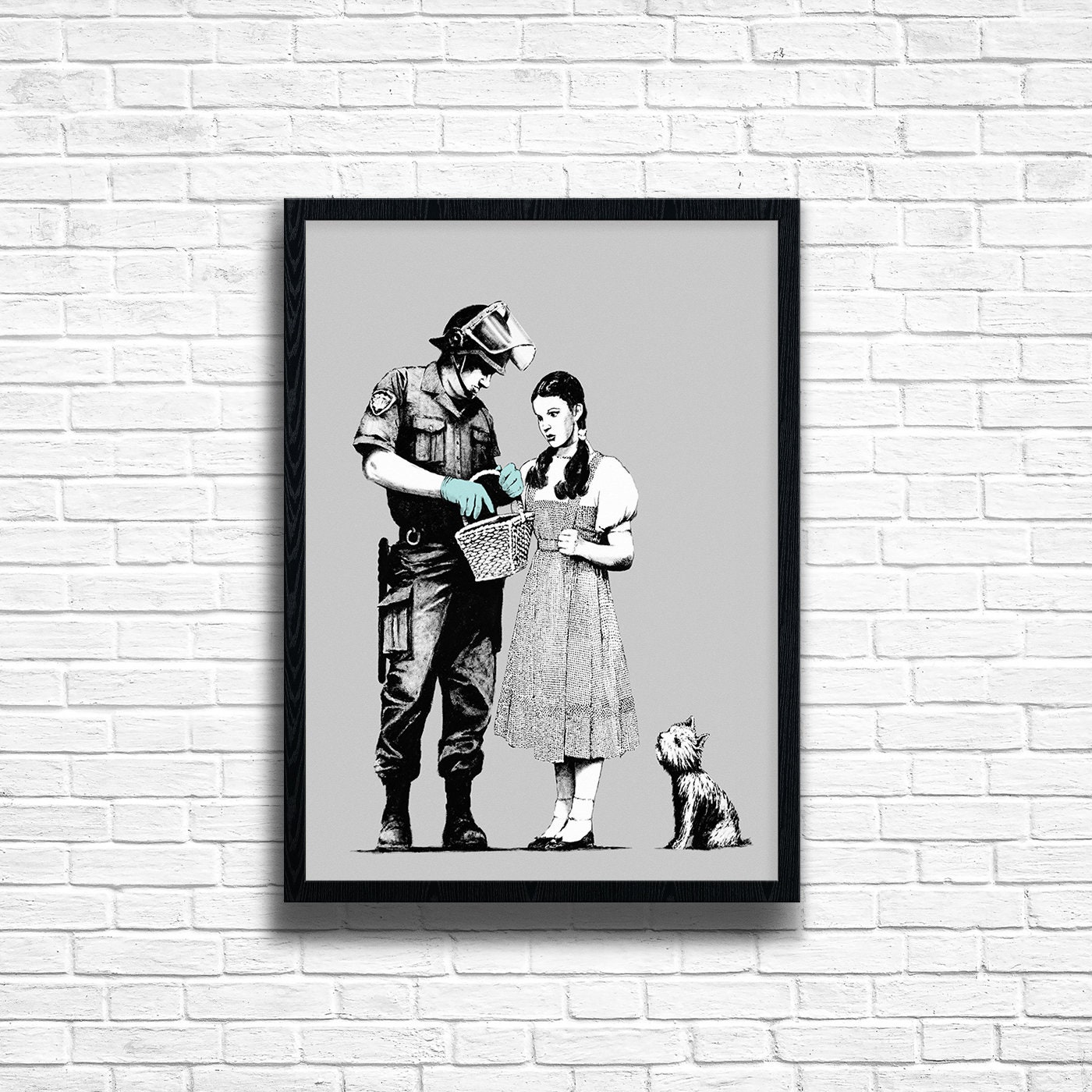Dorothy Banksy t-shirt uomo - Police search