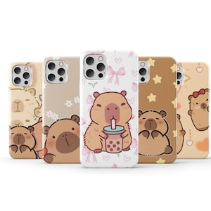 Pode incluir: Conjunto de seis capas para telefone com diferentes ilustrações de animais fofinhos. As capas são projetadas para modelos de iPhone e apresentam uma variedade de cores e padrões, incluindo marrom, bege, branco e rosa.