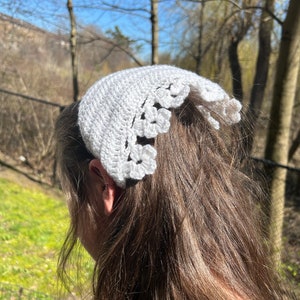 Bandana fleurs printanières I Bandana fait main au crochet I Foulard au crochet I Accessoire pour cheveux image 2