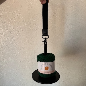 Soporte y colgador de hilo portátil impreso en 3D