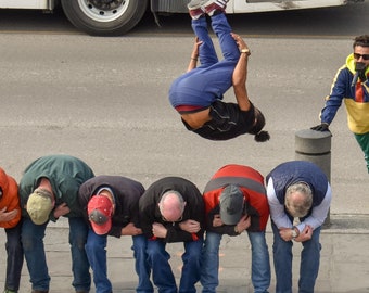 Acróbatas temerarios de Nueva Orleans - póster grande