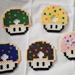 Svampmunkar - Super Mario Bros pärlmagneter (5-pack) bild 1