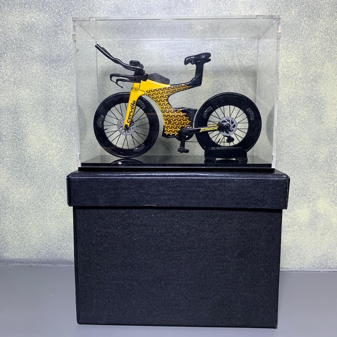 Cervelo P5x Lamborghini - Miniature Replica Handmade Bicycle