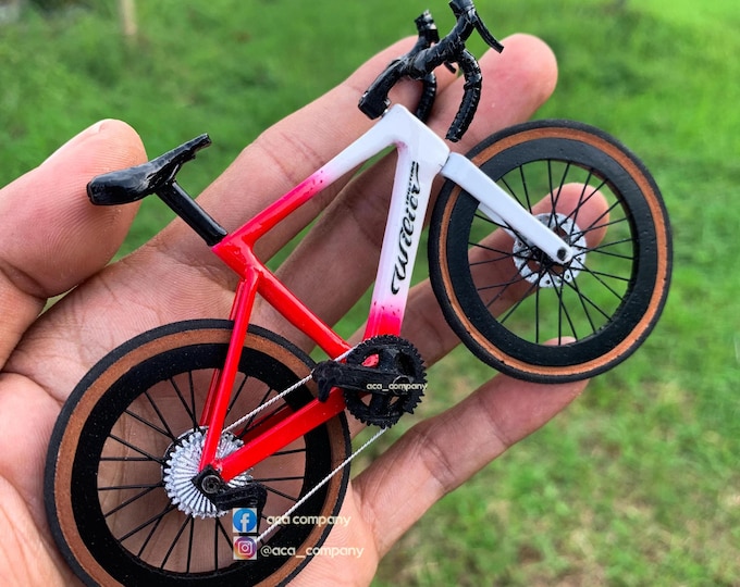 Wilier Filante - Handmade Miniature Bicycle with Display Case and Authentication Card - Gift for Cyclist or Triathlete