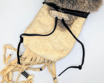 possibles pouch, medicine bag, spiritual materialism