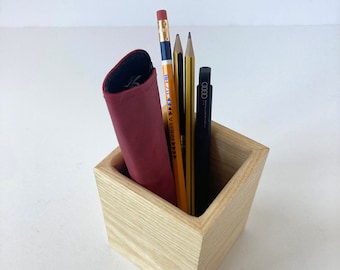 Wooden pen holder, pen box, pen cup, pen holder, desk organizer, pencil storage, gift