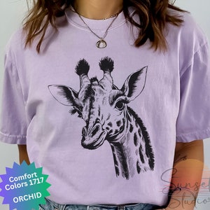 Giraffe Shirt Gift for Giraffe Lover Safari Animal TShirt Zoo Animal Tee Giraffe Head Graphic Tee Animal Print Comfort Colors® Shirt