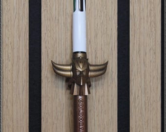 Robô Espacial com Lápis/Caneta de 4 Cores