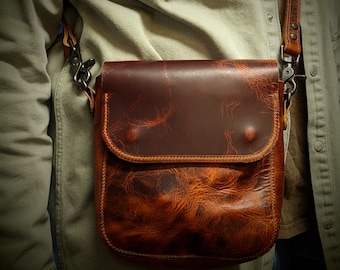 Vintage Banana Republic Leather Messenger Bag – Brown Satchel