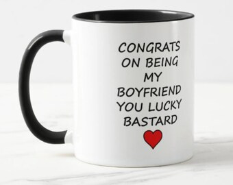 Taza del Día de San Valentín, Felicidades por ser mi novio, Regalos para él, Regalos para ella, Taza de café, bastardo afortunado, Posavasos