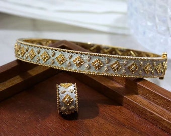 Four Point Studded Gold Bracelet - 18K Gold Lab diamond