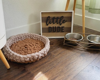 Cama pequeña para mascotas de punto grueso