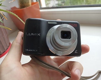 Panasonic Lumix DMC-LS5 Black 14.1MP digital compact camera WORKing CHEAP