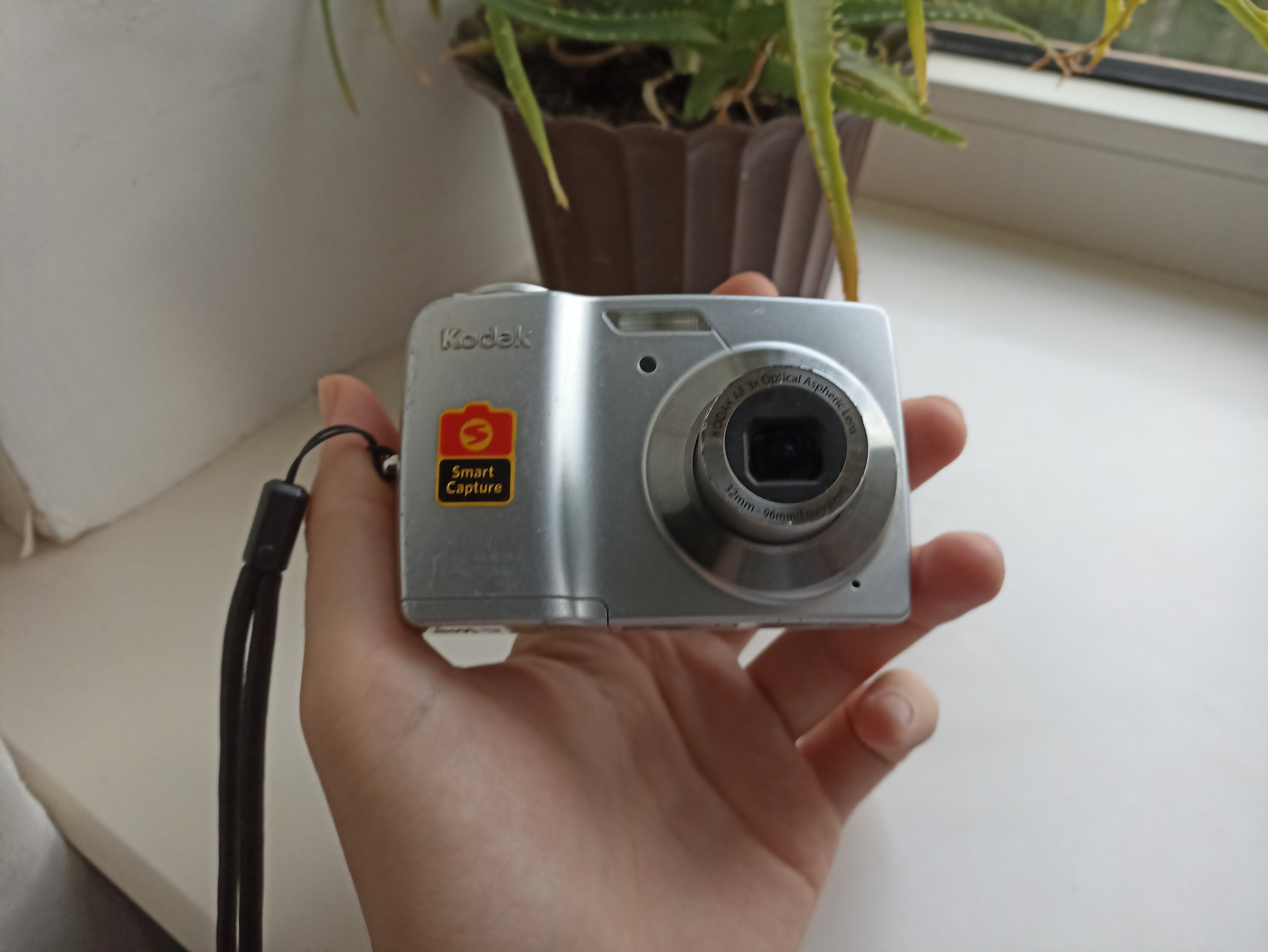 Kodak Easyshare C182 Silver Digital Compact Camera Working