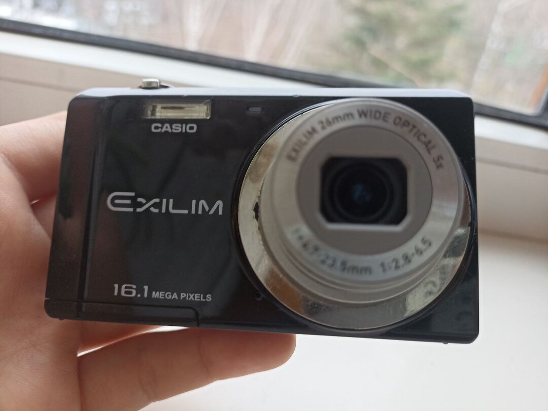 DIGITAL CAMERA CASIO EXILIM EX-Z65 6.0MP 3X Zoom - Silver EUR 10,00 - FR