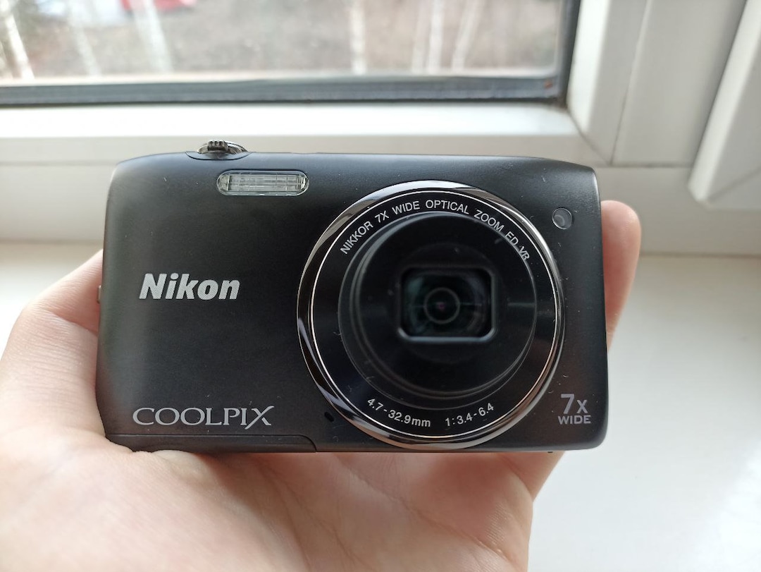 Nikon COOLPIX S3500 20.1MP Black Digital Compact Camera Working FULL SET Etsy