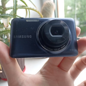 Samsung ES95 Вark blue 16.1MP digital compact camera WORKing FULL SET READ!!!