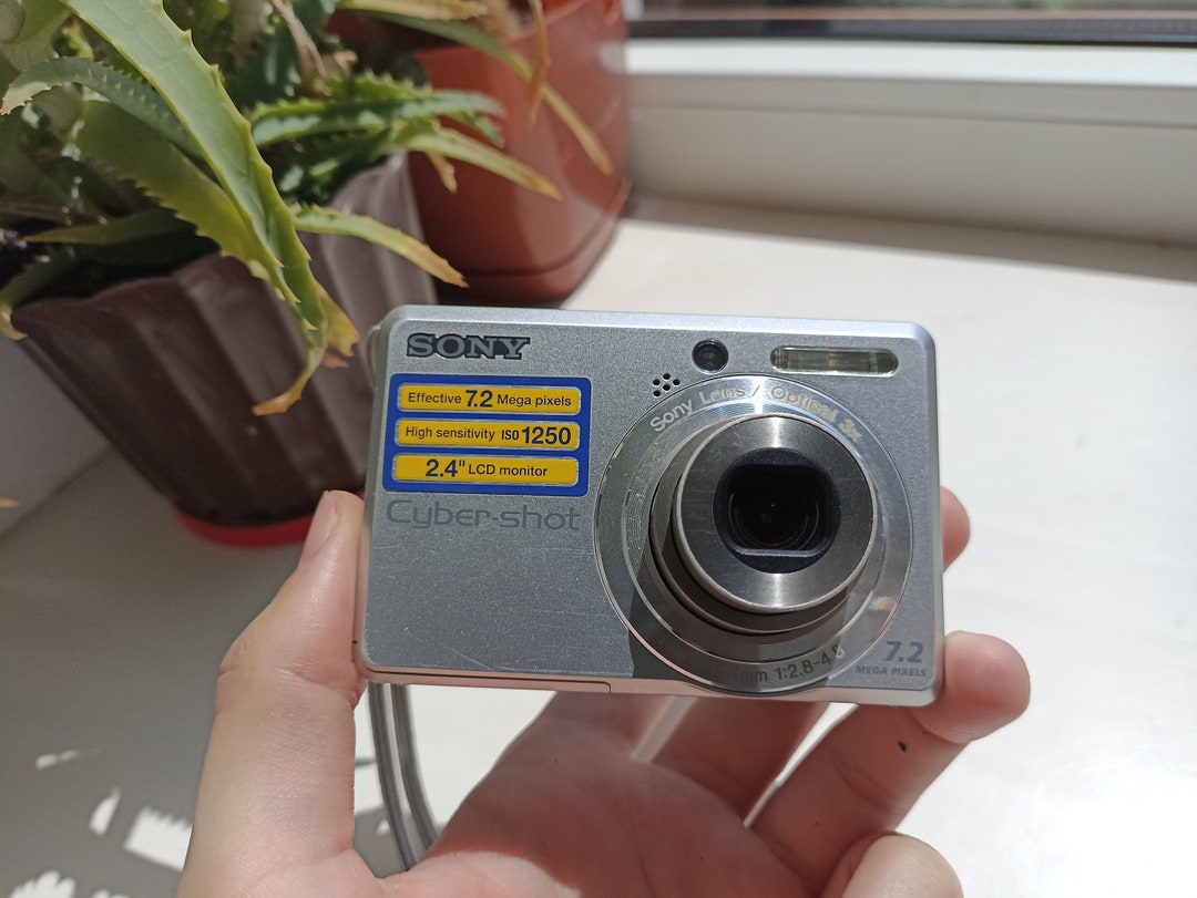 Sony Cybershot DSCS730 Silver 7.2MP Digital Compact Camera Working FULL Set Etsy