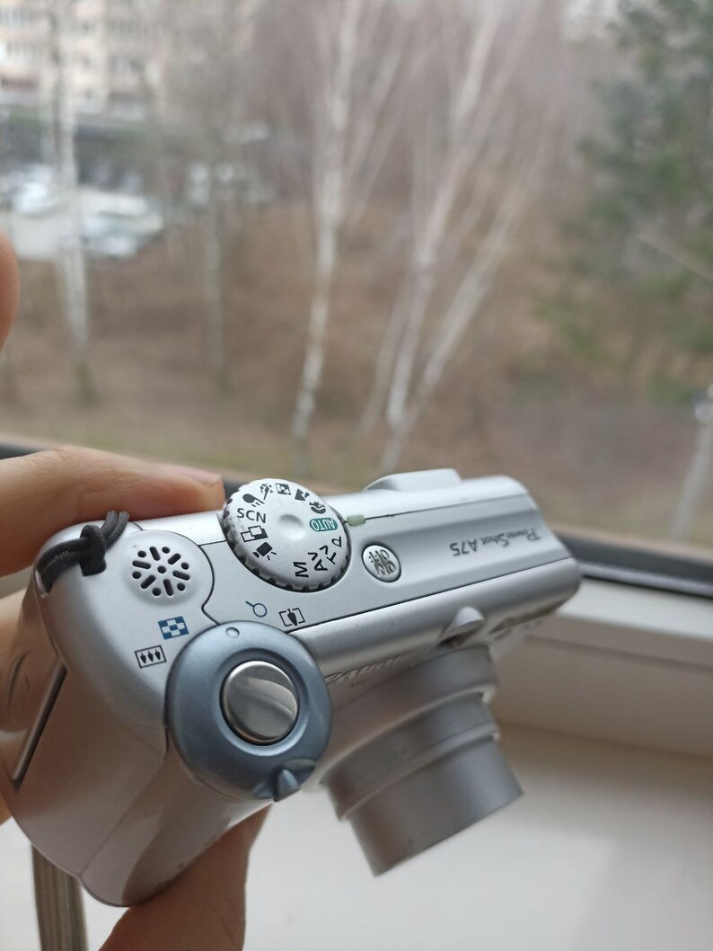 Canon Powershot A75 Silver Digital Compact Camera Working CHEAP Memory
