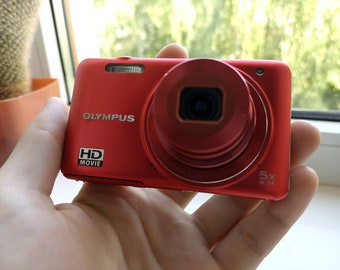 RARE RED Olympus VG-160(X 990) 14.0MP digital compact camera WORKing FuLL Set