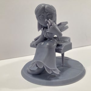Melody Pianissma Figurine