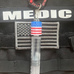 American Med Clip Syringe holder (Nurse, Paramedic, EMT, Healthcare)