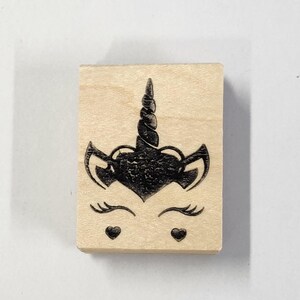Rubberstempel Eenhoorn met hartogen