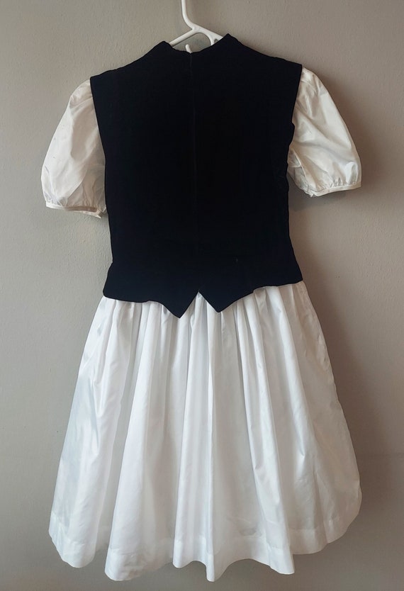 1980s Black Velvet and White Girls Dress Size 12