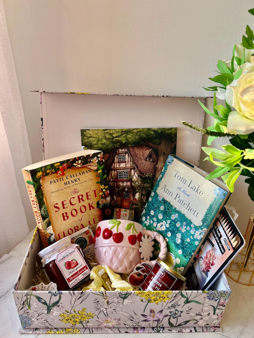Topic Book Box Themed Book Box - Etsy