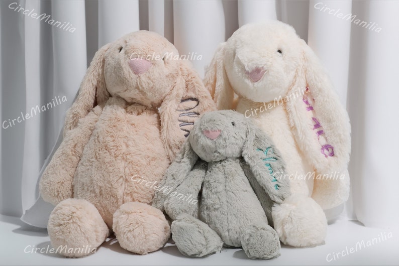 Coniglietto di peluche personalizzato: regalo ideale per il baby shower / Coniglietto pasquale ricamato personalizzato / Coniglietto morbido per neonati e bambini immagine 2