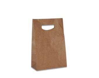 Hecho en EE. UU. - 100 bolsas de regalo Kraft natural de 18 x 8 x 26 cm, a granel, con asas troqueladas, 100 % reciclables.